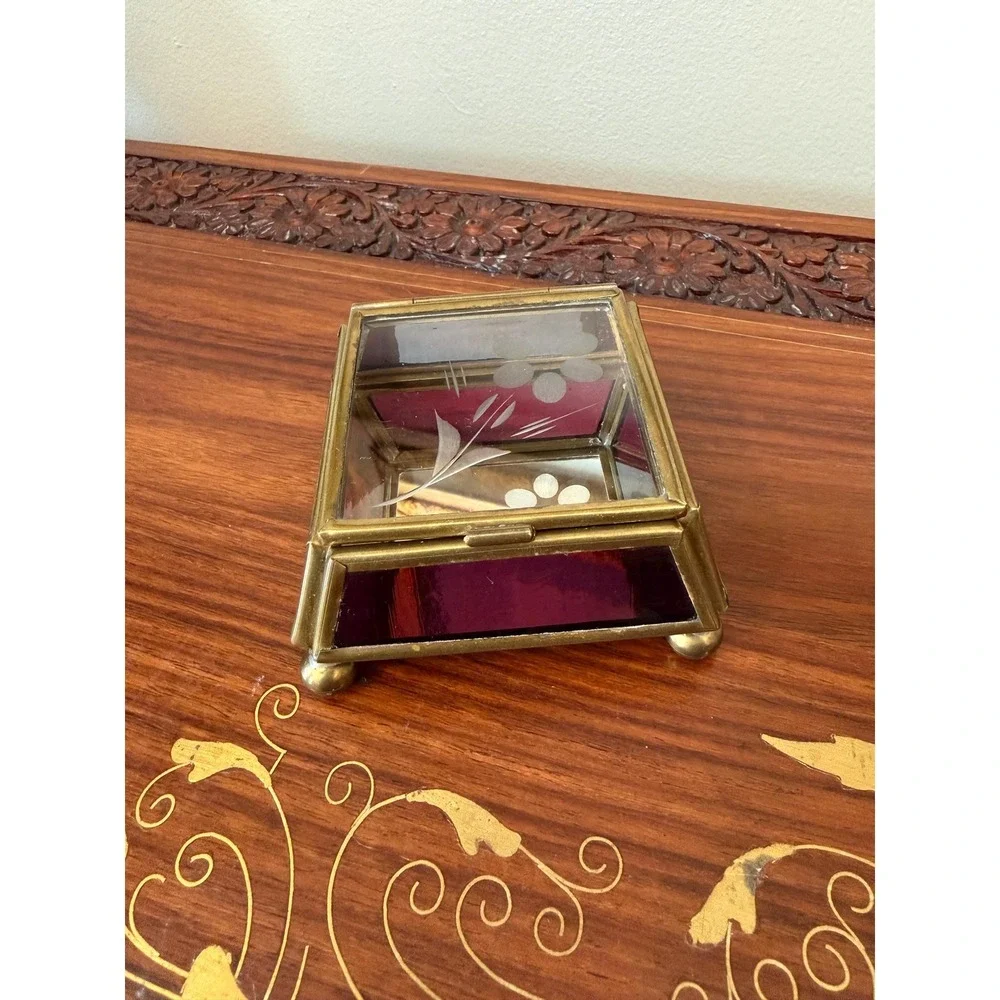 Vintage Brass & Purple‎ Glass Jewelry Box 3
